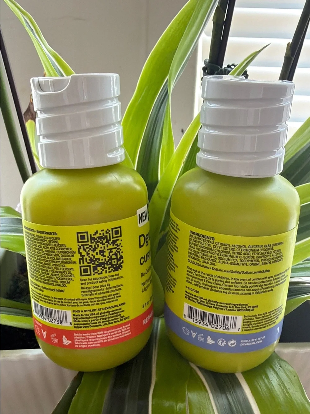 Bundle 2 ,DevaCurl Travel Hair Care Duo in Bright Green and White